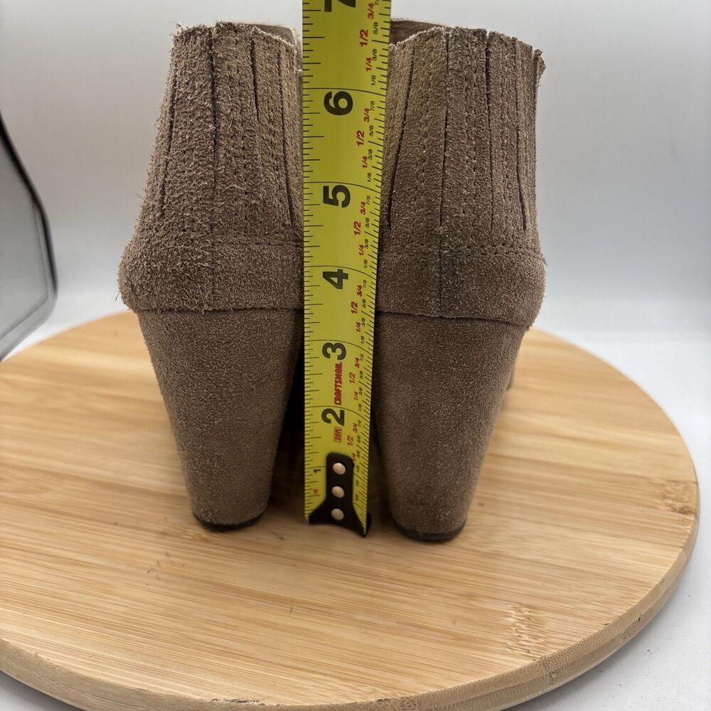 Dolce Vita Gwynn Women’s Taupe Suede Ankle Wedge Bootie Size 8.5 - Picture 5 of 9